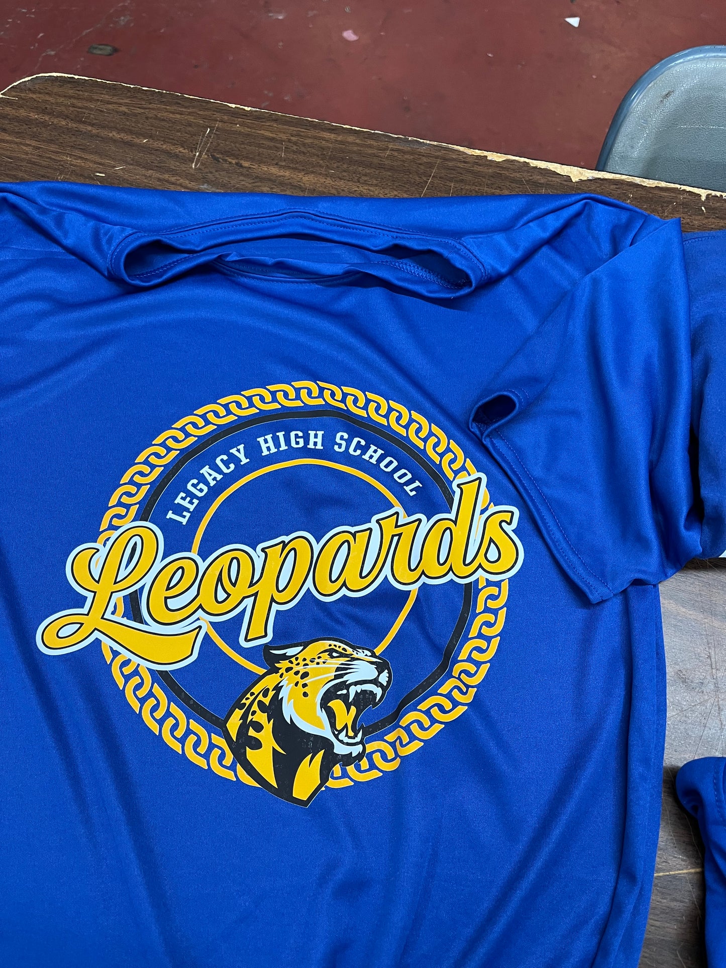 Legacy chain circle logo on soft style T shirts